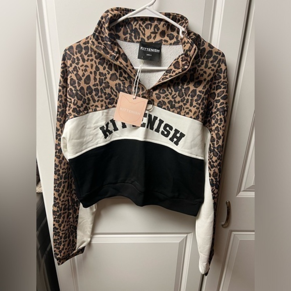 Kittenish Leopard Print Cropped Crewneck, Small, NWT